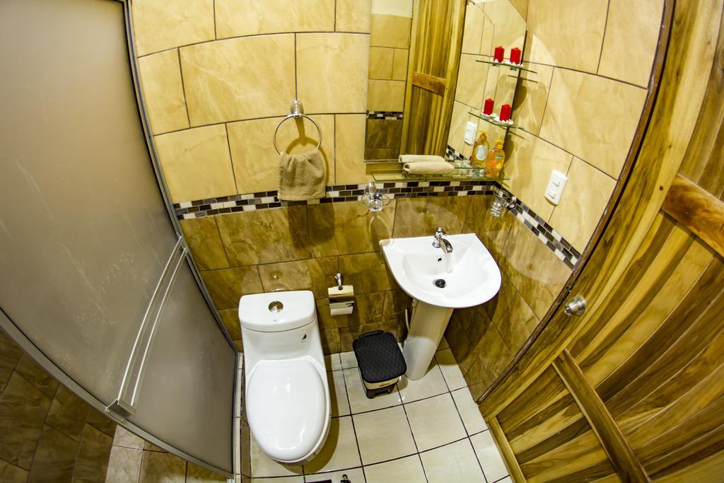 Apartamentos Valle Del Volcan La Fortuna Luaran gambar